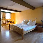 Landgasthof Zum Stern Wasserkuppe Rhoen بوبنهاوزن